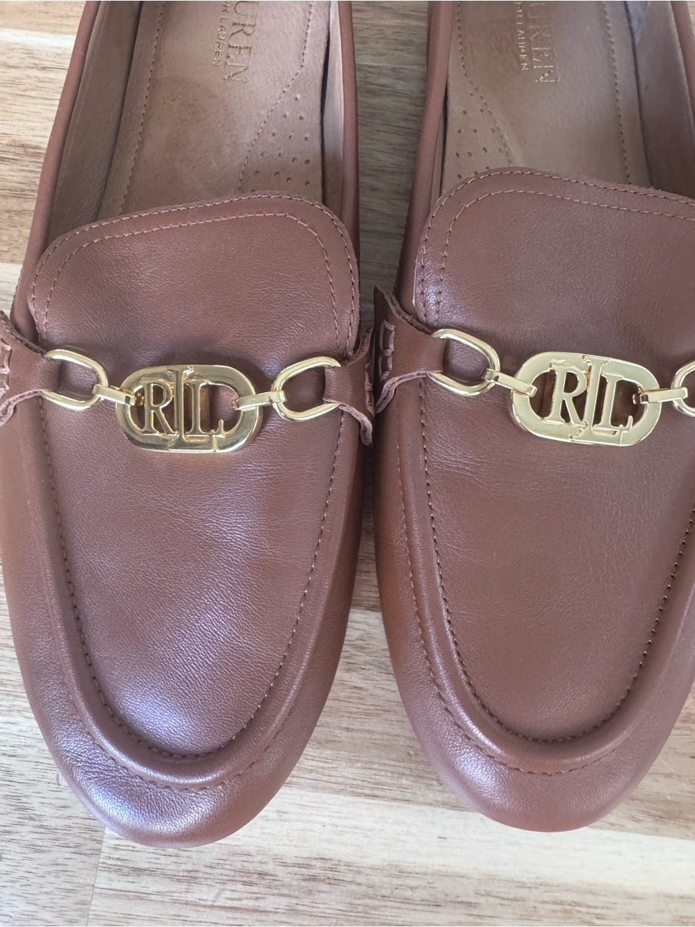 Ralph Lauren Brown Leather Slip-On Loafers with Gold Logo women’s size 10 - Picture 3 of 9